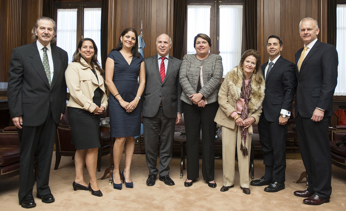 La Corte recibi a Leslie Caldwell, viceprocuradora general de los Estados Unidos